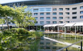 Kursaal Bern mit Garten